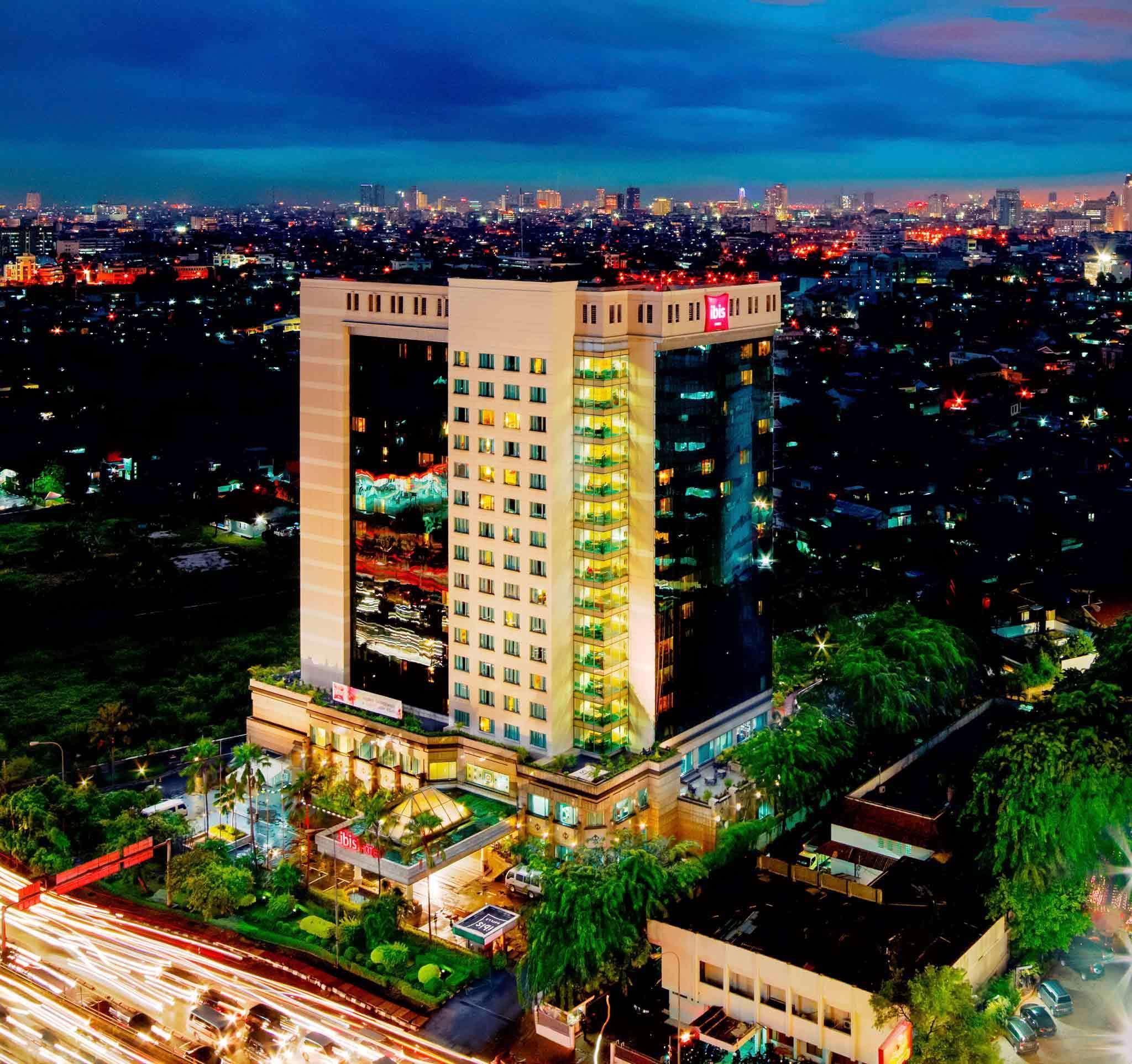 Hotel Kimaya Slipi Jakarta By Harris Exterior foto